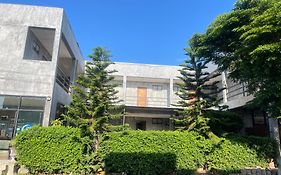 Come Moon Loft Hotel